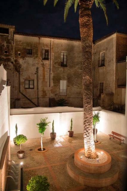 Casa Palacio Munoz Chaves Caces Esterno foto